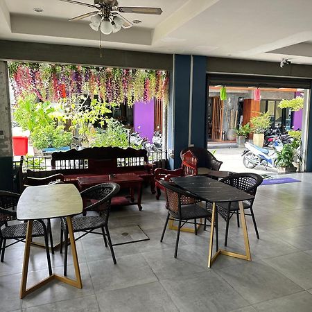 Memory 2 Hotell Phuket Exteriör bild
