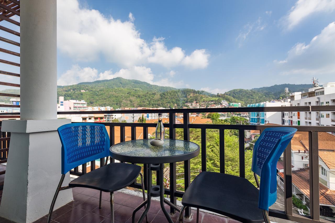 Memory 2 Hotell Phuket Exteriör bild